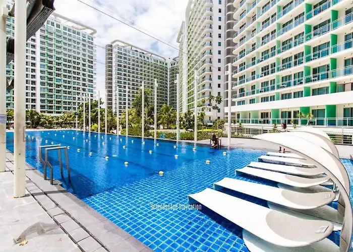 Apartahotel Serenescape Staycation At Azure