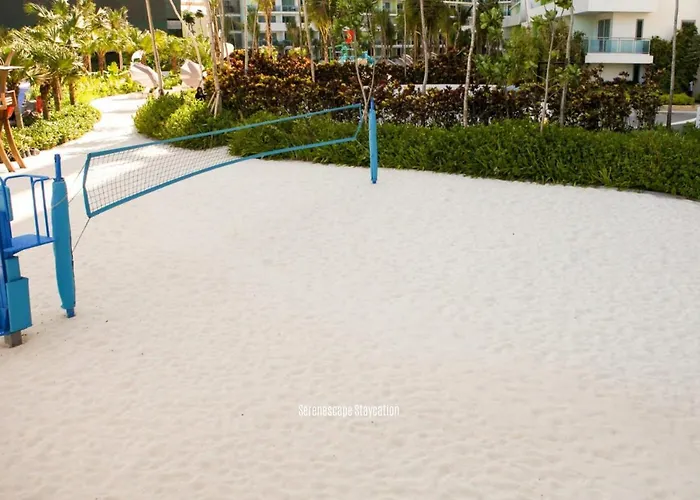 Serenescape Staycation At Azure * Manila
